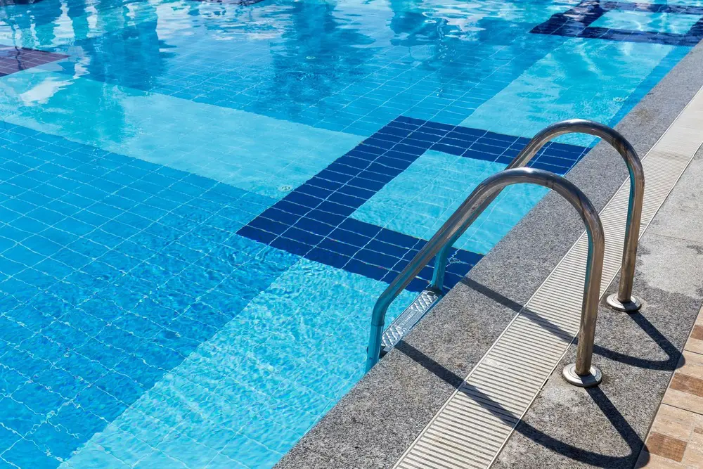 Don’t let a leak drain the fun with effective swimming pool leak detection